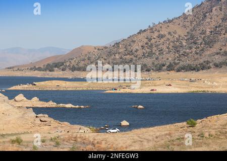 Niveau bas du lac Isabella dans le comté de Kern. Sécheresse en Californie. Paysage des États-Unis. Banque D'Images