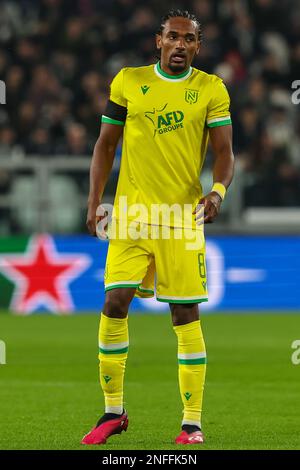 Turin, Italie. 16th févr. 2023. Samuel Moutoussamy du FC Nantes vu lors de l'UEFA Europa League 2022/23 Jouez au match de football de la première jambe entre le Juventus FC et le FC Nantes au stade Allianz. Score final; Juventus 1:1 Nantes. Crédit : SOPA Images Limited/Alamy Live News Banque D'Images