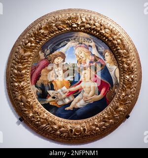 FLORENCE, TOSCANE/ITALIE - OCTOBRE 19 : peinture de la Madonna du magnificat à la Galerie des Offices de Florence sur 19 octobre 2019 Banque D'Images