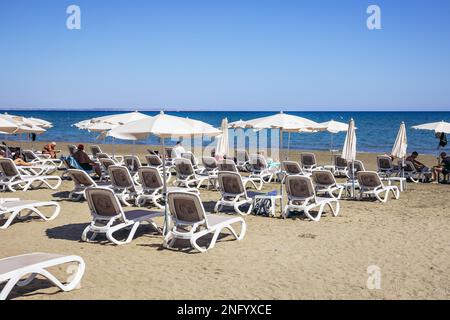 Mackenzie Beach dans la ville de Larnaca, pays de l'île de Chypre Banque D'Images