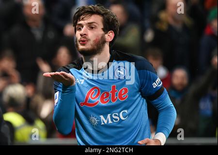 Khvicha Kvaratskhelia de SSC Napoli célébrant après un but lors de la série italienne Un match de football entre US Sassuolo et SSC Napoli le 17 février 2023 au stade Giuseppe Meazza San Siro Siro Siro à Milan, en Italie. Photo Tiziano Ballabio crédit: Tiziano Ballabio/Alamy Live News Banque D'Images