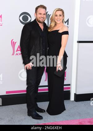 Kyle Jacobs, le mari de Kellie Pickler, 49 ans. Old a lui-même tourné à l'étage à la maison du couple, à Nashville, TN. Sur 17 février 2023. 2 avril 2017 Las Vegas, Nevada. Kellie Pickler 52nd l'Académie de musique de pays a eu lieu à l'arène T-Mobile © Tammie Arroyo / AFF-USA.com Banque D'Images