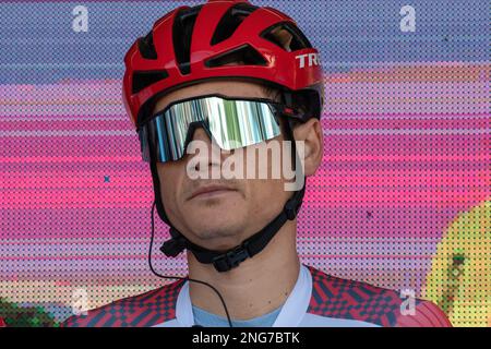 Saint-Raphaël, France. 17th févr. 2023. Portrait de Kenny Elissonde, équipe de Trek Segafredo pendant la tournée 06-83. La première étape du Tour 06-83 (Tour des Alpes-maritimes et du Var) 2023 a lieu entre Saint-Raphaël et Ramatuelle. Le gagnant est Kevin Vauquelin (l'équipe Arkea Samsic) qui a terminé devant Neilson Pawless (l'équipe EF Education-EasyPost) en deuxième place et Kevin Geniets (l'équipe Groupama-FDJ) en troisième place. Crédit: SOPA Images Limited/Alamy Live News crédit: SOPA Images Limited/Alamy Live News Banque D'Images