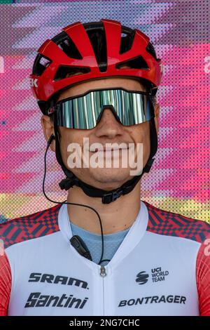 Saint-Raphaël, France. 17th févr. 2023. Portrait de Kenny Elissonde, équipe de Trek Segafredo pendant la tournée 06-83. La première étape du Tour 06-83 (Tour des Alpes-maritimes et du Var) 2023 a lieu entre Saint-Raphaël et Ramatuelle. Le gagnant est Kevin Vauquelin (l'équipe Arkea Samsic) qui a terminé devant Neilson Pawless (l'équipe EF Education-EasyPost) en deuxième place et Kevin Geniets (l'équipe Groupama-FDJ) en troisième place. Crédit: SOPA Images Limited/Alamy Live News crédit: SOPA Images Limited/Alamy Live News Banque D'Images