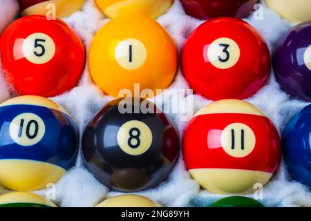 Boîte de ballons de billard Banque D'Images