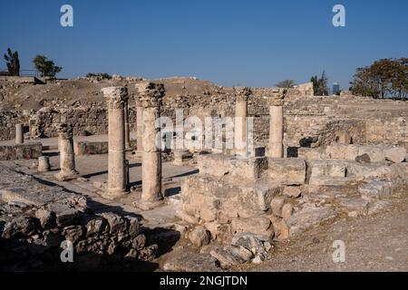 Église byzantine sur la Citadelle d'Amman en Jordanie avec des colonnes corinthiennes Banque D'Images