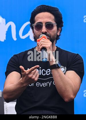 New Delhi, Delhi, Inde. 18th févr. 2023. L'acteur de Bollywood Ayushmann Khurrana lors d'un événement où il a été nommé ambassadeur national de l'Inde à New Delhi (Fonds international d'urgence pour l'enfance des Nations Unies). (Credit image: © Kabir Jhangiani/ZUMA Press Wire) USAGE ÉDITORIAL SEULEMENT! Non destiné À un usage commercial ! Crédit : ZUMA Press, Inc./Alay Live News Banque D'Images