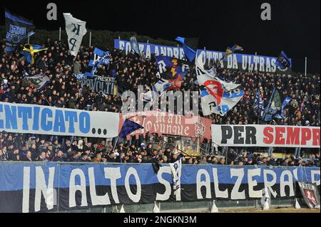 Pise, Italie. 17th févr. 2023. Fans Pise pendant l'AC Pise vs Venezia FC, football italien série B match à Pise, Italie, 17 février 2023 crédit: Agence de photo indépendante / Alamy Live News Banque D'Images