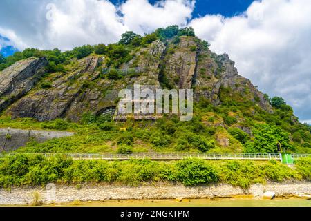 Rochers près du Rhin à Loreley Lorelei, Rhein-Lahn-Kreis, Rhénanie-Palatinat, Rheinland-Pfalz, Allemagne. Banque D'Images