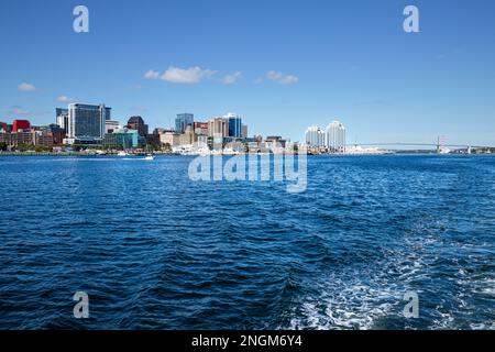 Halifax vue sur le front de mer depuis le traversier - Halifax, Nouvelle-Écosse, Canada 3 Banque D'Images