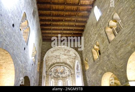 Intérieur du monastère St. Nikolaus dans le château de prague Banque D'Images