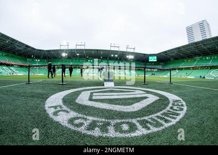 GRONINGEN - vue d'ensemble du stade lors du match de première ligue néerlandais entre le FC Groningen et le FC Emmen au stade Euroborg de 18 février 2023 à Groningen, pays-Bas. ANP COR LASKER Banque D'Images