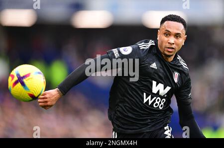 Brighton, Royaume-Uni. 18th févr. 2023. Kenny Tete du FC Fulham lors du match de la Premier League entre Brighton et Hove Albion et Fulham à l'Amex on 18 février 2023 à Brighton, en Angleterre. (Photo de Jeff Mood/phcimages.com) Credit: PHC Images/Alamy Live News Banque D'Images