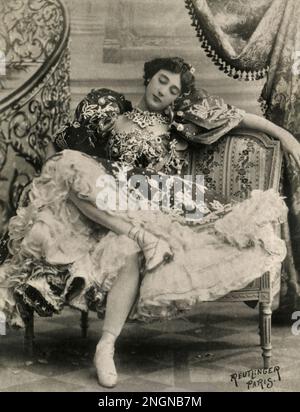 Carolina Otero ('la belle Otero') - photo de Reutlinger Studio (Paris) - restauré à partir de la carte originale de la Guinée Gold d'Ogden par le photographe du Montana Banque D'Images