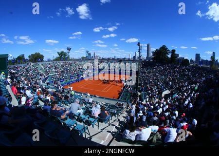 Buenos Aires, Argentine, 18th février 2023, vue de Guillermo Vilas Central court lors d'un match demi-décisif de l'Argentine Open ATP 250 au Buenos Aires Lawn tennis Club. Credit: Néstor J. Beremblum/Alay Live News Banque D'Images
