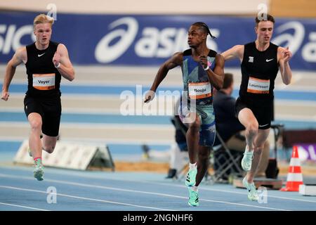 APELDOORN, PAYS-BAS - FÉVRIER 18 : Raphael Bouju en compétition sur les 60m hommes lors des championnats hollandais d'athlétisme en salle 2023 à Omnisport sur 18 février 2023 à Apeldoorn, pays-Bas (photo de Patrick Goosen/Orange Pictures) Banque D'Images