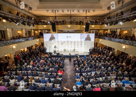 Munich, Allemagne. 18th févr. 2023. LE vice-président AMÉRICAIN Kamala Harris s'exprime lors de la Conférence de Munich sur la sécurité (MSC) de 2023 à Munich, dans le sud de l'Allemagne, samedi, à 18 février 2023. La Conférence de Munich sur la sécurité, qui se tiendra de 17 février à 19, 2023, rassemble les dirigeants mondiaux avant le premier anniversaire de l'invasion de l'Ukraine par la Russie alors que Kiev se lève les appels en faveur de nouvelles armes. Photo de Marc Mueller MSC/UPI crédit: UPI/Alay Live News Banque D'Images