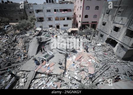 Gaza, Palestine. Une maison appartenant à la famille Shamalakh, à l'ouest de la ville de Gaza, a été bombardée par les forces israéliennes Banque D'Images