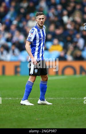 Hillsborough Stadium, Sheffield, Angleterre - 18th février 2023 Wwill Vaulks (4) of Sheffield mercredi - pendant le match Sheffield mercredi v MK dons, Sky Bet League One, 2022/23, Hillsborough Stadium, Sheffield, Angleterre - 18th février 2023 crédit : Arthur Haigh/WhiteRosePhotos/Alay Live News Banque D'Images