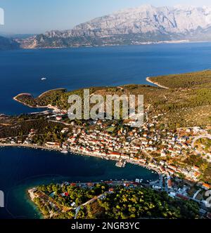 Povlja, Brac, Croatie photo aérienne Banque D'Images