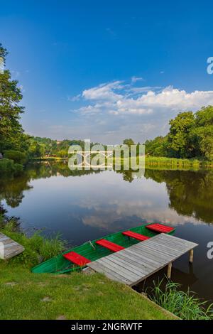 Rivière Berounka à Zvikovec, Bohême du milieu, République tchèque Banque D'Images