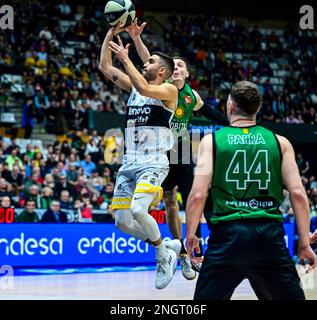 Badalona, Espagne. 18th févr. 2023. Coupe du roi d’Espagne ballon de basket-ball demi-finale contre Joventut et Lenovo Ténérife, au Pavillon olympique de Badalona, 18 février 2023 900/Cormon crédit de presse: CORDONE PRESSE/Alay Live News Banque D'Images