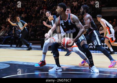 PalaAlpitour, Turin, Italie, 18 février 2023, Jordan Mickey (Virtus Segafredo Bologna) au cours des huit finales - demi-finales - Segafredo Virtus Bologna Banque D'Images