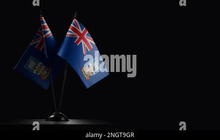 Petits drapeaux nationaux des îles Falkland sur fond noir. Banque D'Images