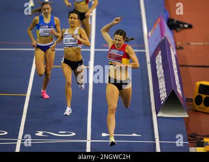 Isabelle Boffey remporte la finale féminine 800m le deuxième jour des championnats d'athlétisme en salle du Royaume-Uni à l'Utilita Arena de Birmingham. Date de la photo: Dimanche 19 février 2023. Banque D'Images