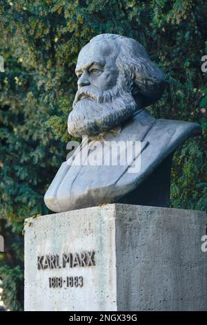 Monument Karl Marx, Strausberger Platz, Friedrichshain, Berlin, Allemagne Banque D'Images