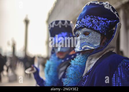 Venise, Italie. 18th févr. 2023. Carnaval de Venise (place Saint-Marc) pendant les masques du Carnaval de Venise 2023, nouvelles à Venise, Italie, 18 février 2023 crédit: Agence de photo indépendante/Alamy Live News Banque D'Images