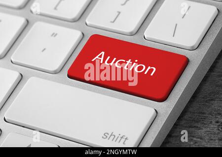 Clavier informatique moderne avec texte Auction sur bouton, gros plan Banque D'Images