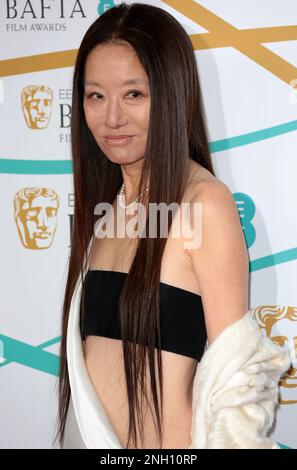 19 févr. 2023 - Londres, Angleterre, Royaume-Uni - Vera Wang participant aux EE BAFTA film Awards 2023 , Royal Festival Hall Banque D'Images