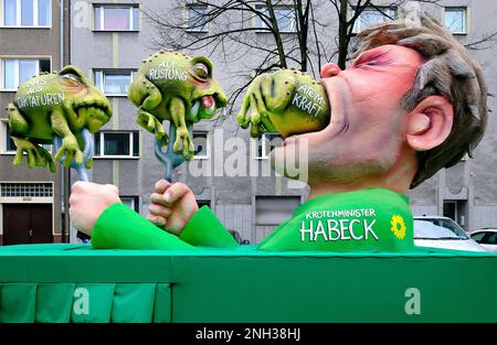 Lundi rose procession à Düsseldorf; thème flottant par Jaques Tilly: Ministre de l'économie Robert Habeck. Banque D'Images