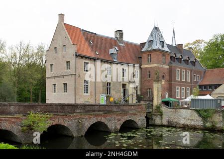 Wasserschloss Senden, Senden, Muensterland, Rhénanie-du-Nord-Westphalie, Allemagne Banque D'Images