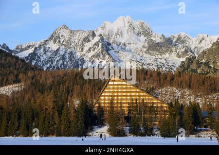 Štrbské pleso, Csorba-tó, Tschirmer See, Hautes montagnes Tatra, Vysoké Tatry, Slovaquie, Slovensko, Europe Banque D'Images