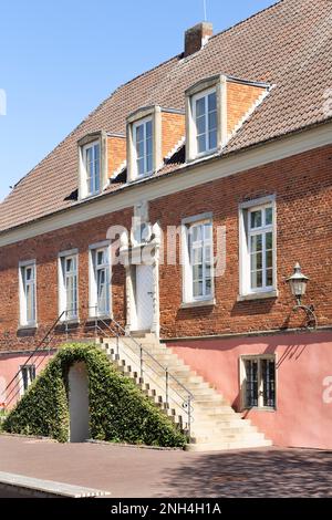 Ancien château prince-évêques, plus tard résidence officielle, aujourd'hui avec extensions Hôtel de ville de Vreden, Vreden, Muensterland, Rhénanie-du-Nord-Westphalie, Allemagne Banque D'Images