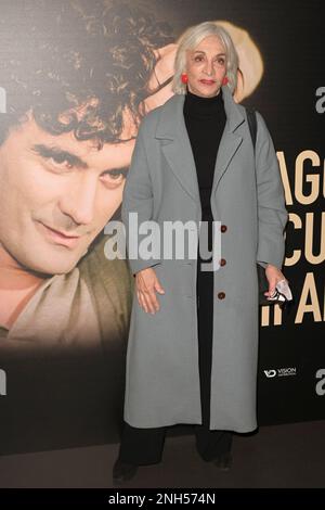 Rome, Italie. 20th févr. 2023. Anna Bonaiuto assiste à la première du film 'Laggiù qualcuno mi ama' au cinéma Troisi. Crédit : SOPA Images Limited/Alamy Live News Banque D'Images