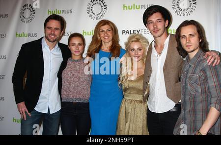 BEVERLY HILLS, CA - MARS 09: Hayden Panettiere Connie Britton arrive au PaleyFest annuel 30th: Le Festival de télévision William S. Paley avec 'Nashville' au Théâtre Saban sur 9 mars 2013 à Beverly Hills, Californie. Personnes: Hayden Panettiere Connie Britton crédit: Storms Media Group/Alay Live News Banque D'Images