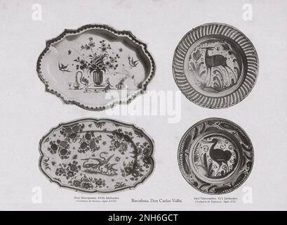 Art de la vieille Espagne. Photos d'époque de deux plaques Alcora. XVIII siècle (à gauche) deux assiettes de talavera. XVI siècle (à droite) - la poterie de Talavera est une tradition de poterie espagnole de Talavera de la Reina Banque D'Images