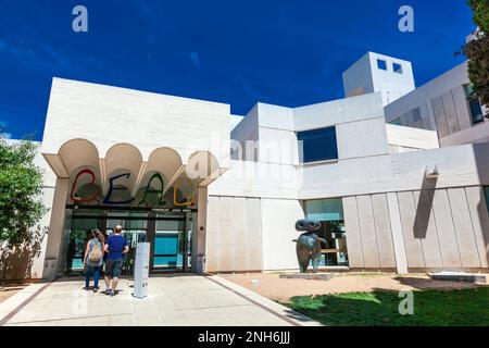 Entrée au bâtiment de la Fondation Joan Miró sur la colline Montjuic à Barcelone, Espagne Banque D'Images