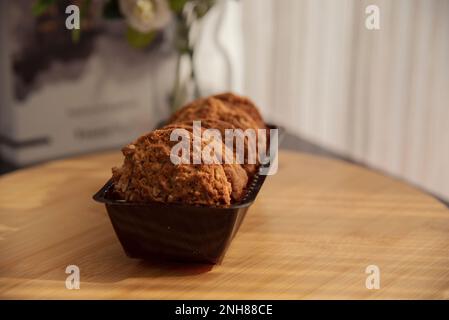 Biscuits de figue et d'avoine Healty Diet sur une surface en bois Banque D'Images