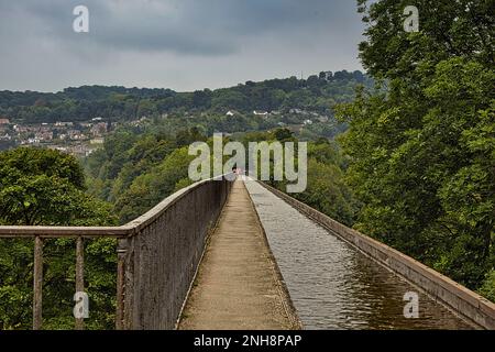 Pontcysyllte Aqueduct, un bâtiment classé de 1 e année classé au patrimoine mondial de l'UNESCO, vu du bassin de Trevor Banque D'Images