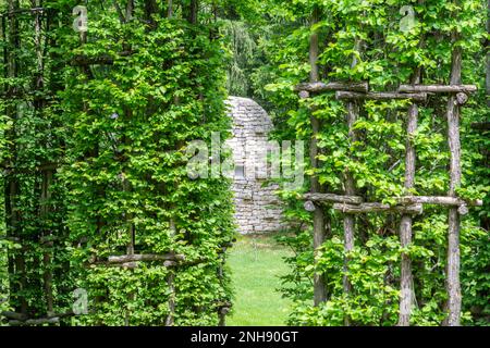 Arte Sella est une exposition d'art contemporain qui se déroule dans les bois de la vallée de la Sella, Borgo Valsugana - Trentin-Haut-Adige- Italie Banque D'Images