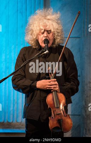 Italie, Varallo Sesia, Angelo Branduardi en concert Banque D'Images