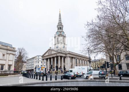 St Martin-in-the-Fields situé à l'angle nord-est de Trafalgar Square, le bâtiment actuel construit dans un style néoclassique de James Gibb Banque D'Images