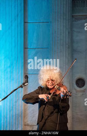 Italie, Varallo Sesia, Angelo Branduardi en concert Banque D'Images