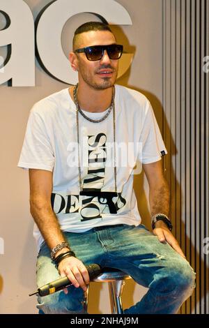 Le rappeur italien Marracash, FNAC Milan, Italie (13.07.2010) Banque D'Images