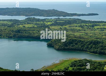 Vue depuis le Mont Passot, Nosy Be, Madagascar Banque D'Images