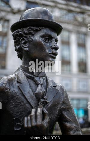 Londres, Royaume-Uni - 11 mars : Statue de Charlie Chaplin à Leicester Square à Londres, le 11 mars, 2019 Banque D'Images